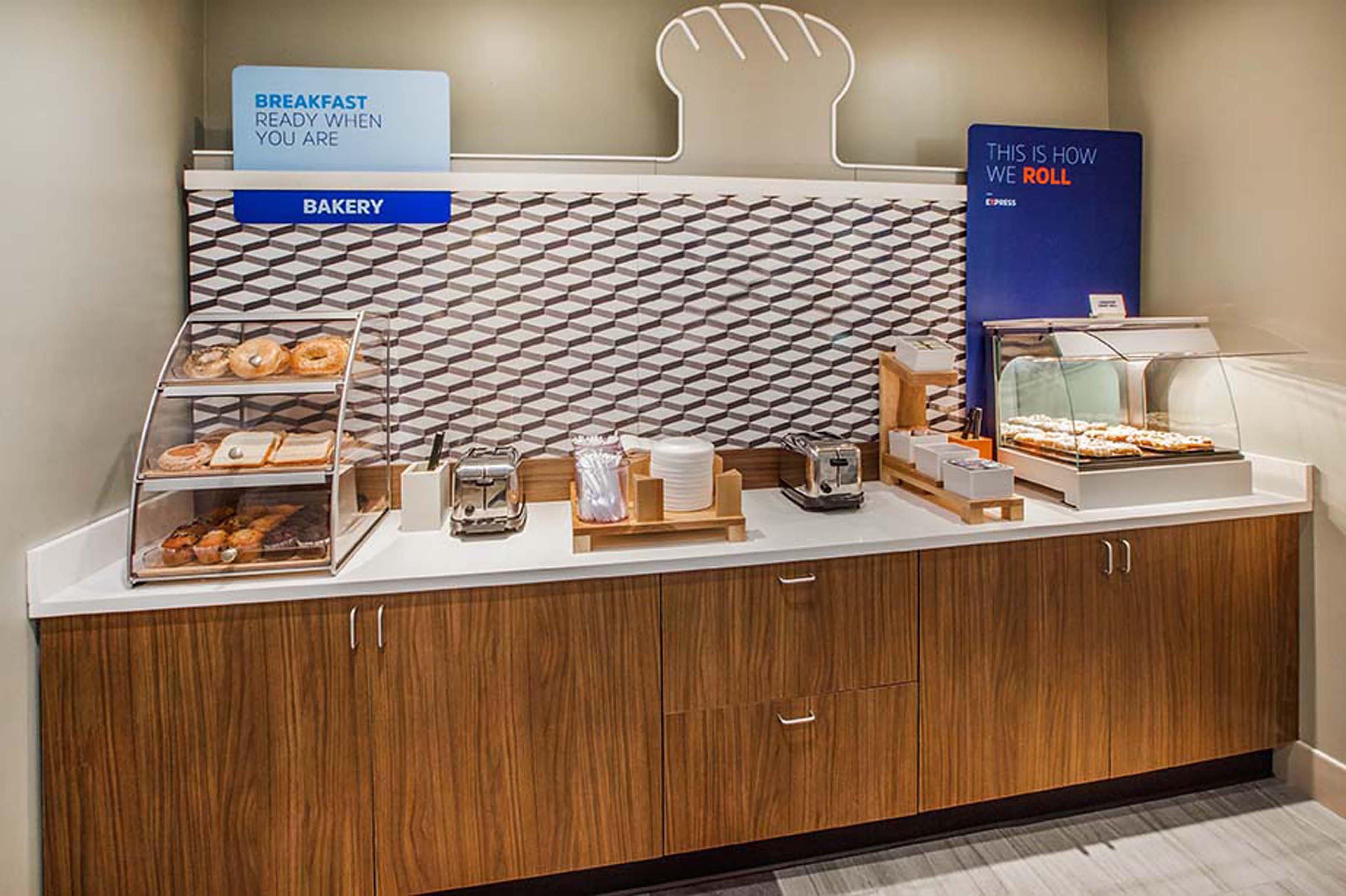 Holiday Inn Express & Suites Selma By Ihg Ngoại thất bức ảnh