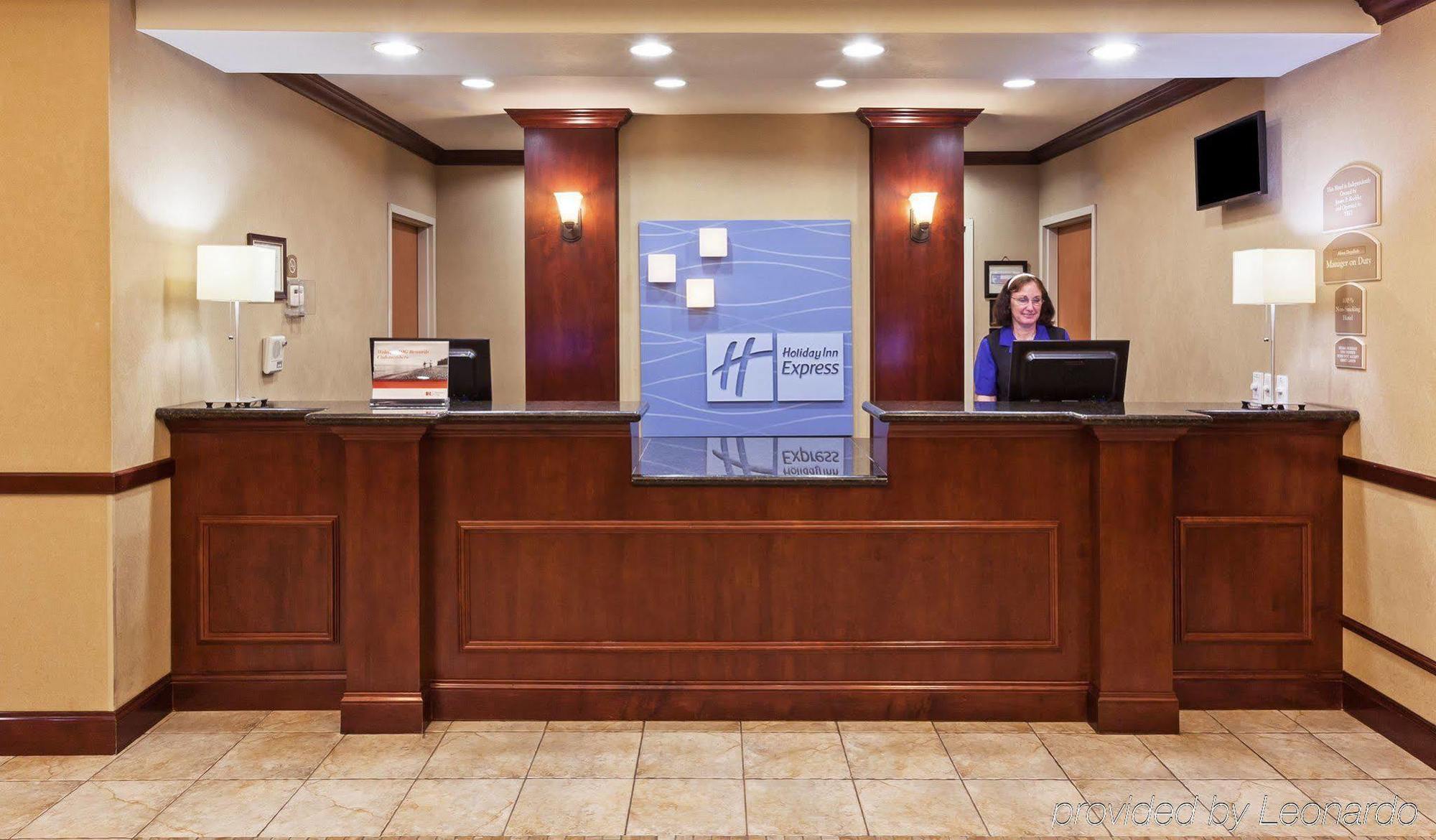 Holiday Inn Express & Suites Selma By Ihg Ngoại thất bức ảnh